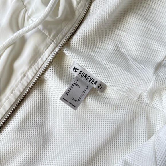 Forever 21 White Bomber Jacket - Picture 4 of 4